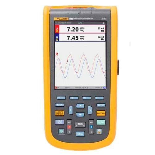 Осциллограф Fluke 124B  в Тюмени